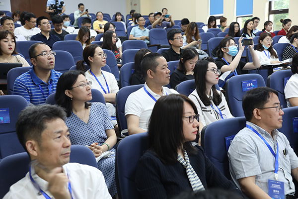 苏州百年职业学院