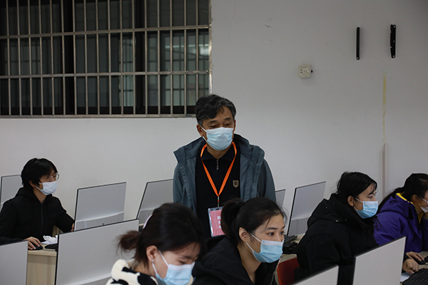 苏州百年职业学院