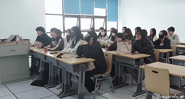 苏州百年职业学院