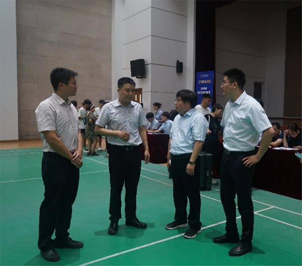 苏州百年职业学院
