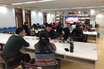 我校第二届教职工掼蛋友谊赛圆满落幕