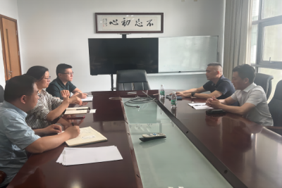 广东奥普特公司领导来我校考察交流