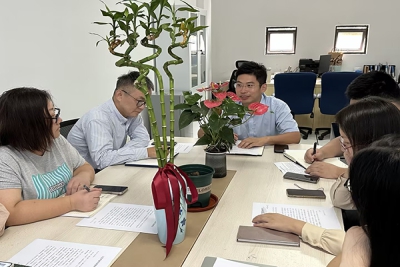 未来工匠学院直属党支部组织学习《习近平致全国优秀教师代表的信》