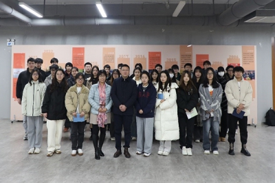 我校开展“‘百’约下午茶——校长与你面对面”座谈会