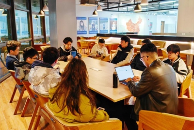 寒来“书”往,“阅”享成长 —— 芜春文学社举办寒假读书分享会