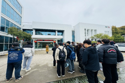 校企合作新篇章 携手共绘新蓝图 —— 商学院分团委“五个一” 铸魂育人计划系列活动