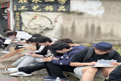 挥洒艺术色彩,采风诗意人生—— 未来工匠学院顺利完成2024春季写生实践教学活动