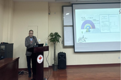 聚科研之光,品学术之美 —“炳荣讲堂”第二讲“科教研论文投稿的规范与要求”