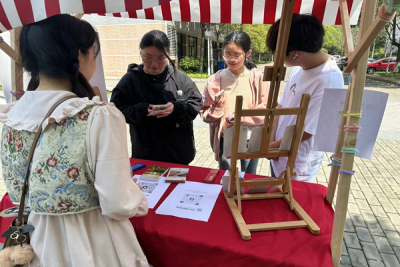 “春色恰如许,读书正当时”—— 艺术设计学院成功举办四月读书活动