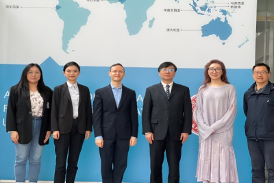 澳大利亚纽卡斯尔大学代表来校交流海外升学合作