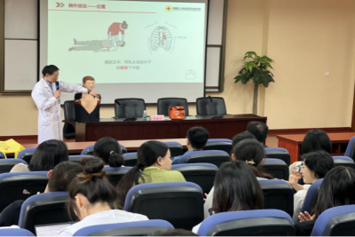 “校园守护,‘救’在身边”—— 校工会成功举办“应急救护知识与技能” 培训