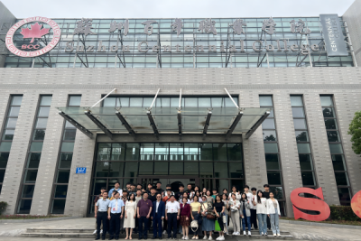 马来西亚居銮中学学生游学团来访